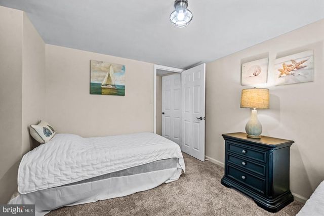 668 CRAWFORD RD, Cape May, NJ 08204