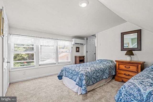 668 CRAWFORD RD, Cape May, NJ 08204