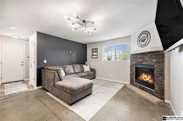 7504 N 139 Avenue, Omaha, NE 68142