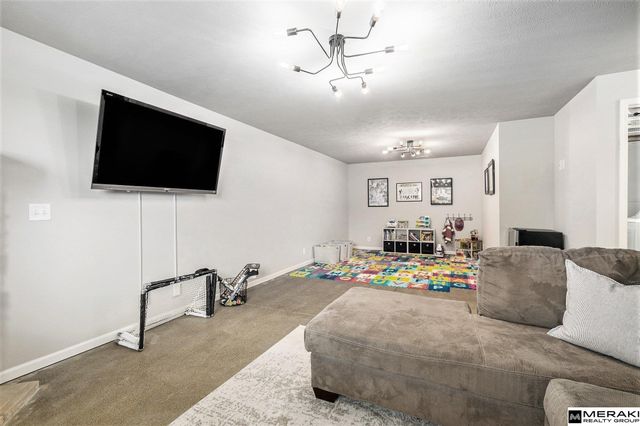 7504 N 139 Avenue, Omaha, NE 68142