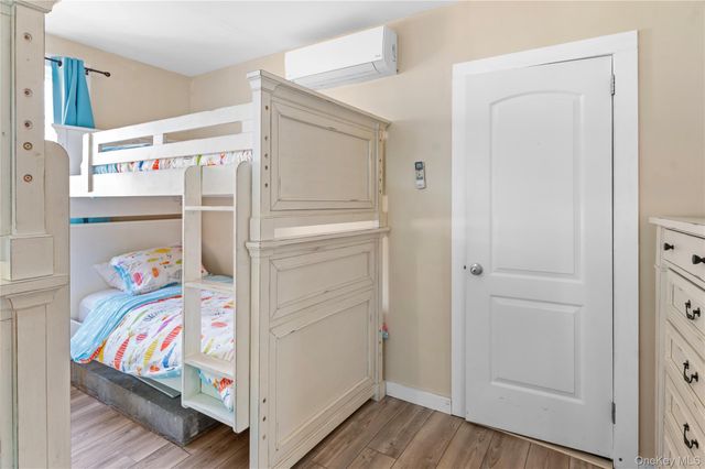 180 Cottage Walk, Ocean Beach, NY 11770