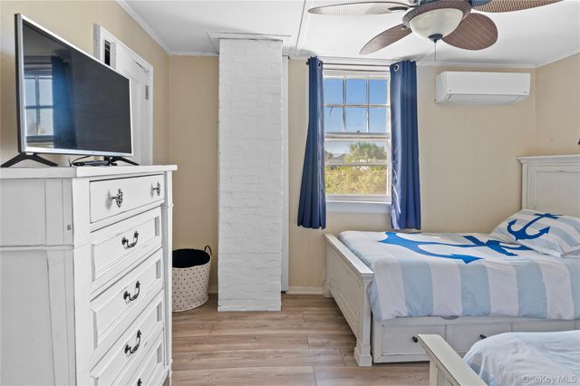 180 Cottage Walk, Ocean Beach, NY 11770