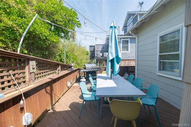 180 Cottage Walk, Ocean Beach, NY 11770
