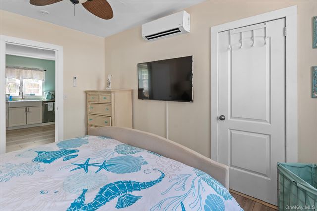 180 Cottage Walk, Ocean Beach, NY 11770