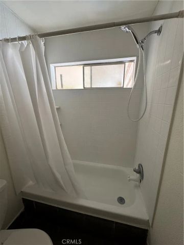 17225 Valley 10, Fontana, CA 92335