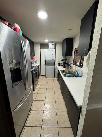 17225 Valley 10, Fontana, CA 92335