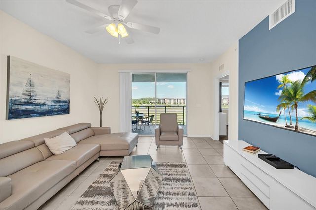 4721 CLOCK TOWER DRIVE 304, Kissimmee, FL 34746
