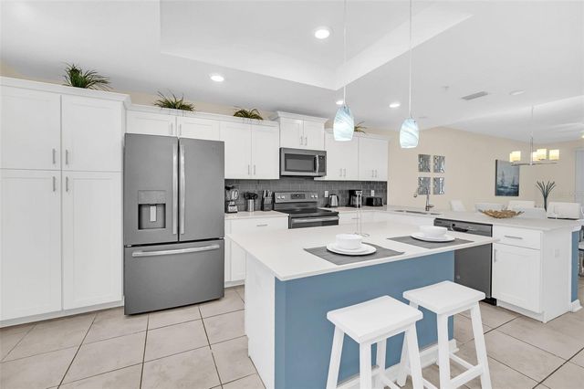 4721 CLOCK TOWER DRIVE 304, Kissimmee, FL 34746