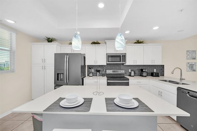 4721 CLOCK TOWER DRIVE 304, Kissimmee, FL 34746