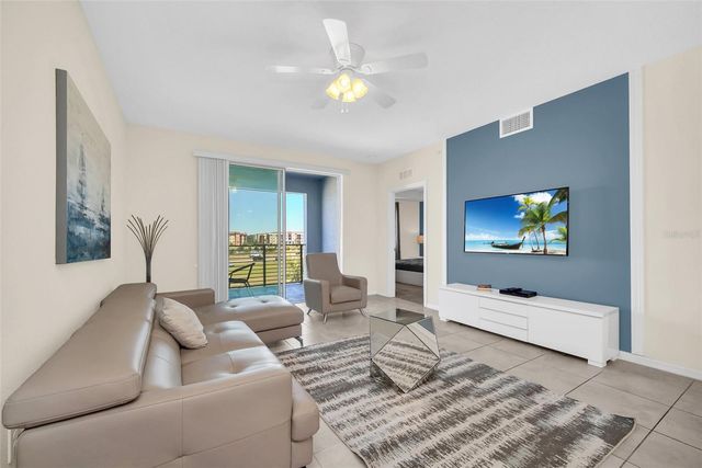 4721 CLOCK TOWER DRIVE 304, Kissimmee, FL 34746