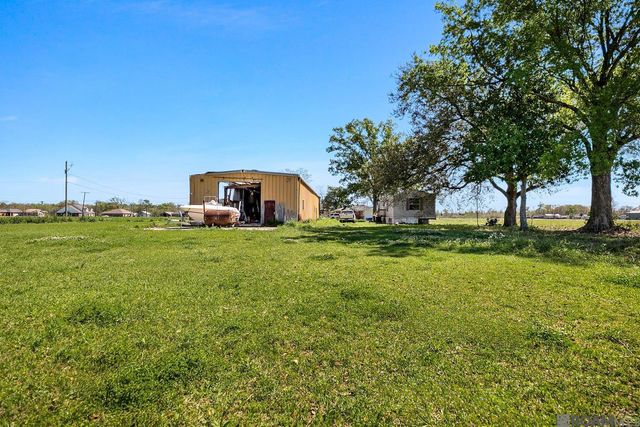 32533 La Hwy 642, Paulina, LA 70763