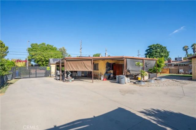 7645 Wilbur Avenue, Reseda, CA 91335