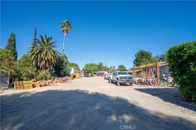 7645 Wilbur Avenue, Reseda, CA 91335