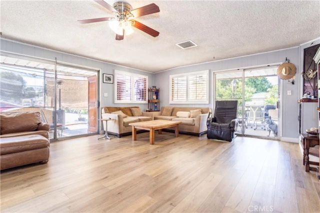 7645 Wilbur Avenue, Reseda, CA 91335