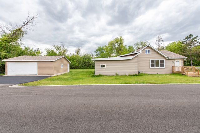 40510 N Marcus Street, Antioch, IL 60002
