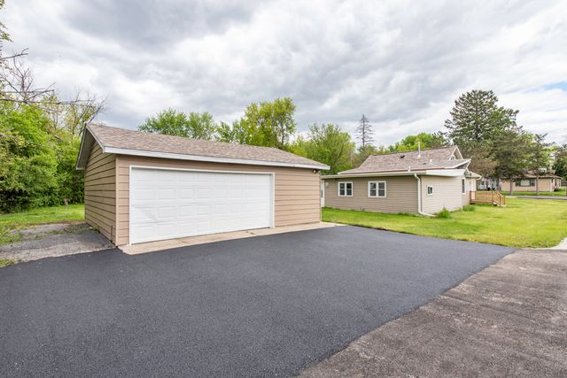 40510 N Marcus Street, Antioch, IL 60002