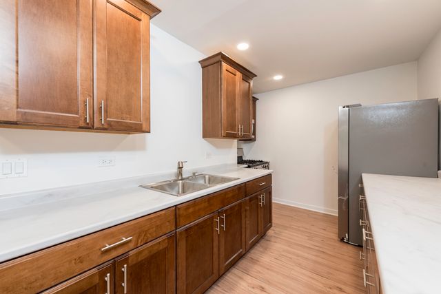 40510 N Marcus Street, Antioch, IL 60002
