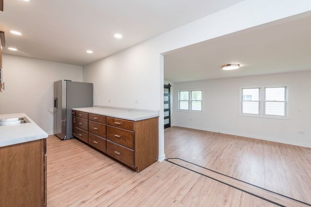 40510 N Marcus Street, Antioch, IL 60002