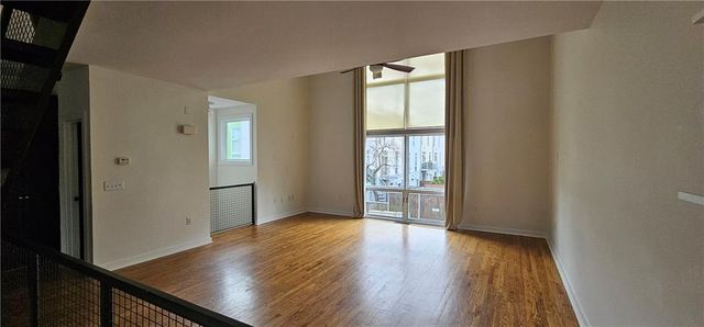1345 Stirling Court NW, Atlanta, GA 30318