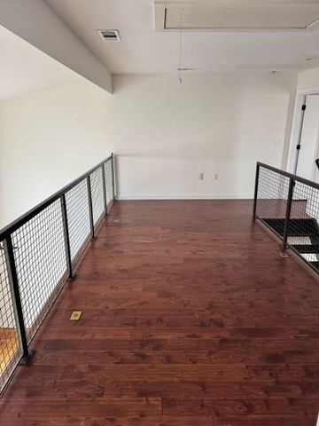 1345 Stirling Court NW, Atlanta, GA 30318