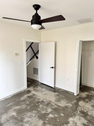 1345 Stirling Court NW, Atlanta, GA 30318