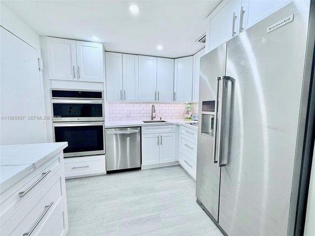 6000 NE 22nd Way 5C, Fort Lauderdale, FL 33308