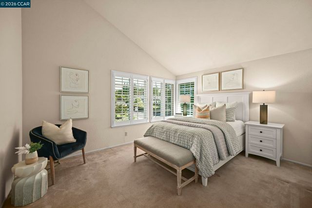 900 Woodland Dr, San Ramon, CA 94582