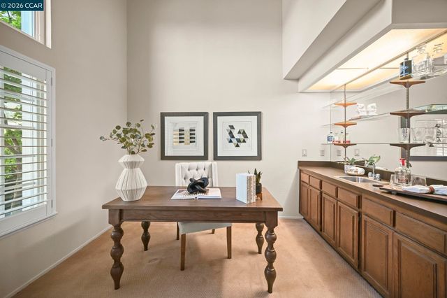 900 Woodland Dr, San Ramon, CA 94582