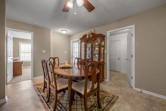 128 Bay Hill Drive, Winchester, KY 40391