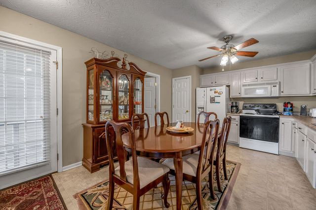 128 Bay Hill Drive, Winchester, KY 40391