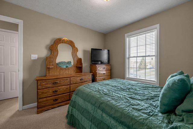 128 Bay Hill Drive, Winchester, KY 40391