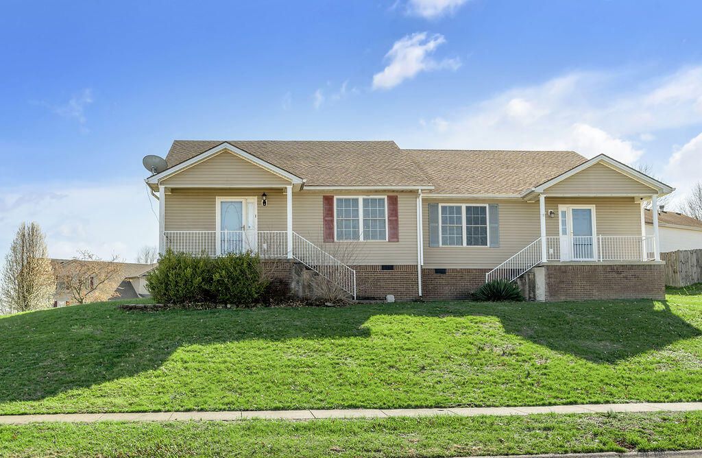 128 Bay Hill Drive, Winchester, KY 40391