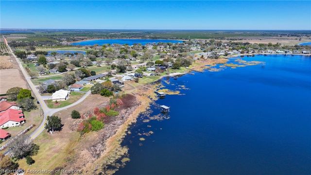 1051 W Lake Damon Drive, Avon Park, FL 33825