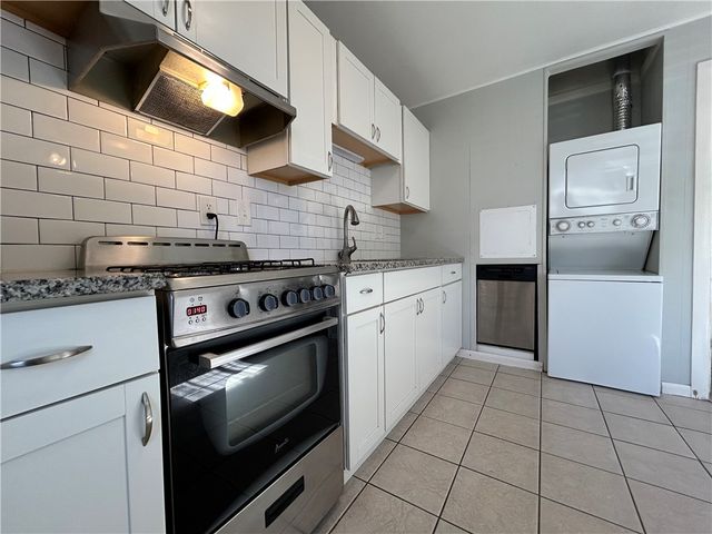 6474 W Nicole Lane, Fayetteville, AR 72704