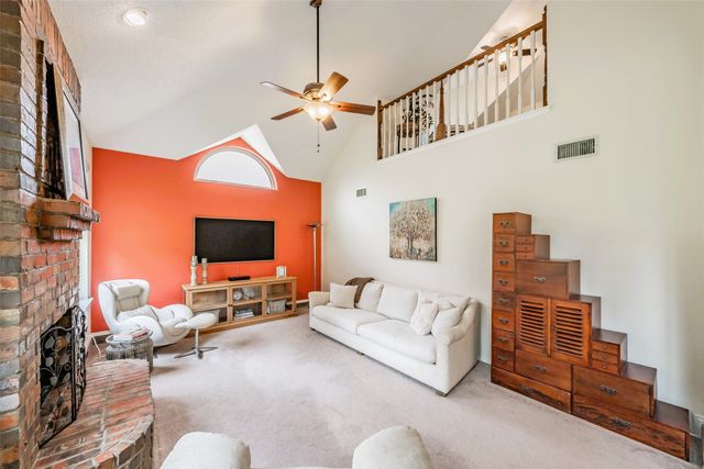 6817 Greenleaf Drive, North Richland Hills, TX 76182