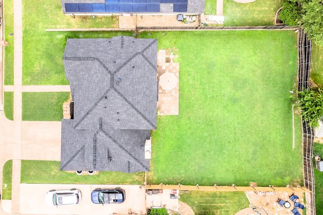 6817 Greenleaf Drive, North Richland Hills, TX 76182