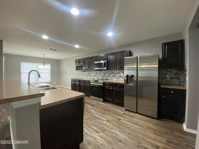 548 Aeolian Drive, New Smyrna Beach, FL 32168