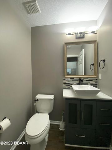 548 Aeolian Drive, New Smyrna Beach, FL 32168