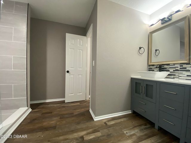 548 Aeolian Drive, New Smyrna Beach, FL 32168