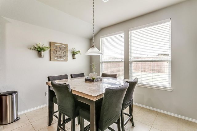 1629 Ridge Creek Lane, Aubrey, TX 76227