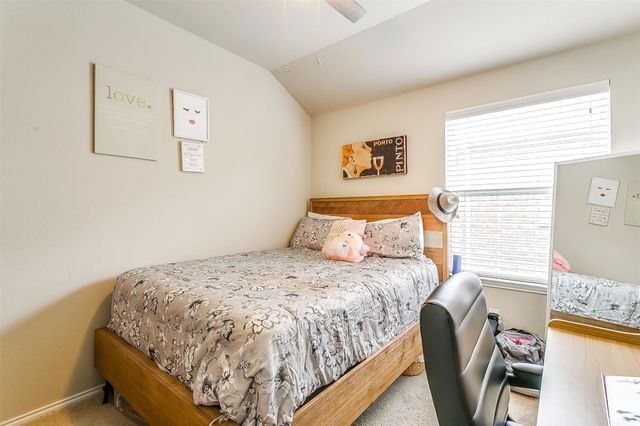 1629 Ridge Creek Lane, Aubrey, TX 76227