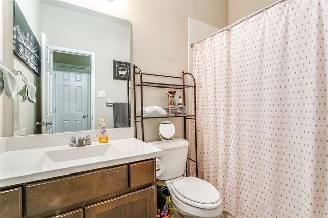 1629 Ridge Creek Lane, Aubrey, TX 76227