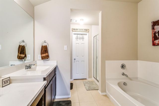 1629 Ridge Creek Lane, Aubrey, TX 76227