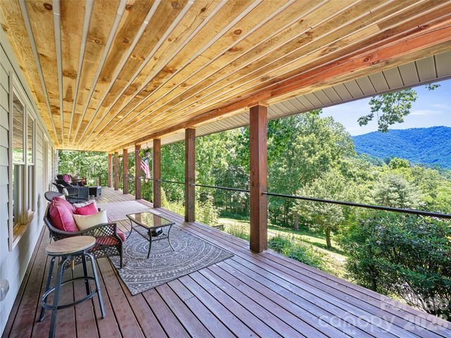 349 Spring Creek Road, Bakersville, NC 28705