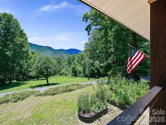 349 Spring Creek Road, Bakersville, NC 28705