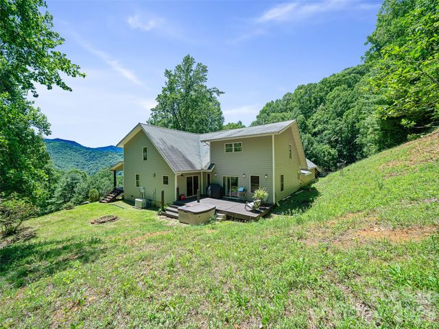 349 Spring Creek Road, Bakersville, NC 28705