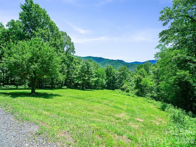 349 Spring Creek Road, Bakersville, NC 28705