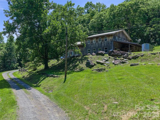 349 Spring Creek Road, Bakersville, NC 28705