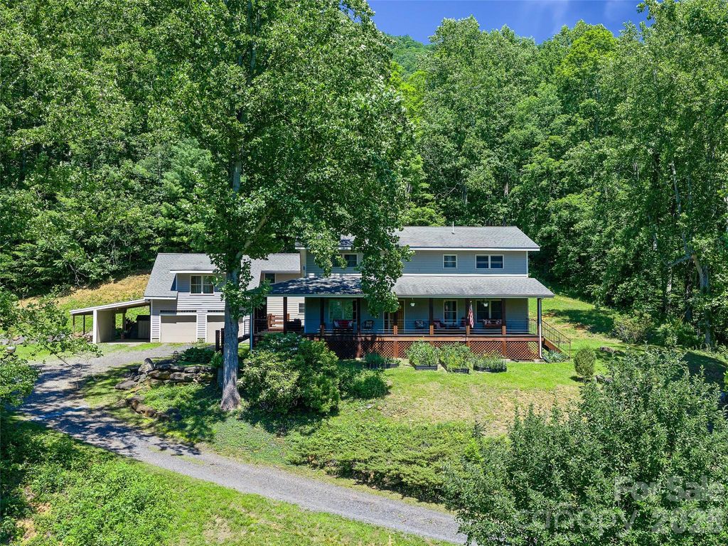 349 Spring Creek Road, Bakersville, NC 28705