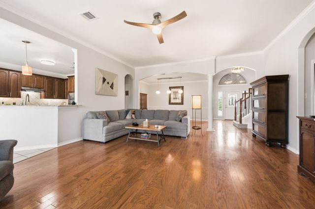 1080 Estates Drive, Kennedale, TX 76060